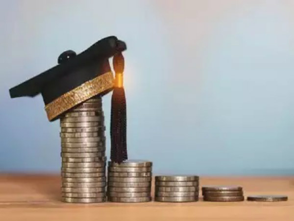 म्युचुअल फंड की सिप में टॉप रिटर्न देने वाली स्कीमें