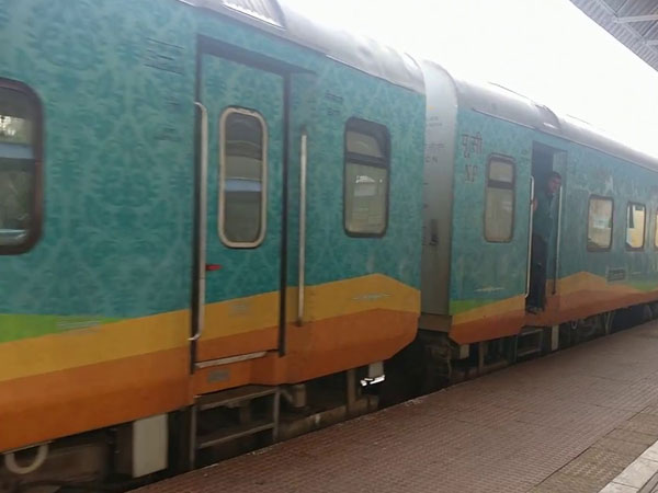 यात्रियों को टिकट पर म‍िलेगी 10% की छूट