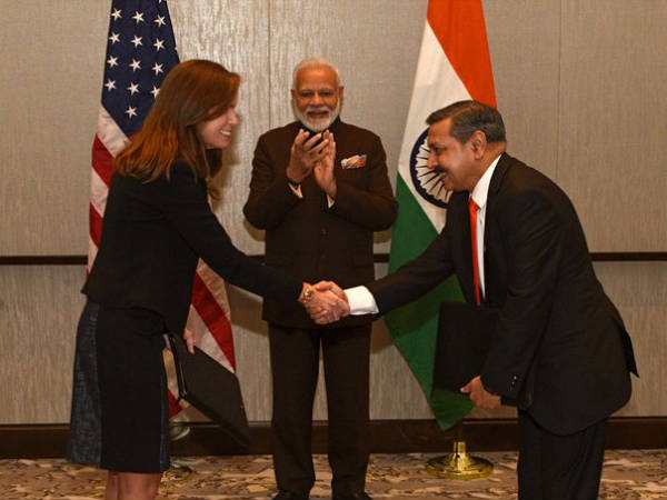 इन इनर्जी कंपनियों के सीईओ से मिले पीएम मोदी 