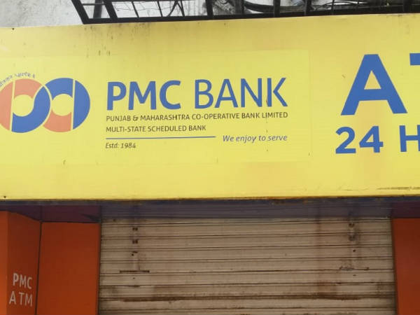 22 कमरों का बंगला भी मिला 