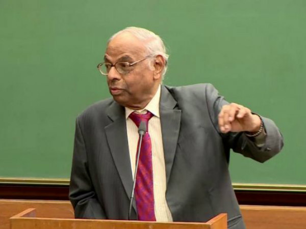 Former RBI Governor C Rangarajan Former RBI Governor C Rangarajan