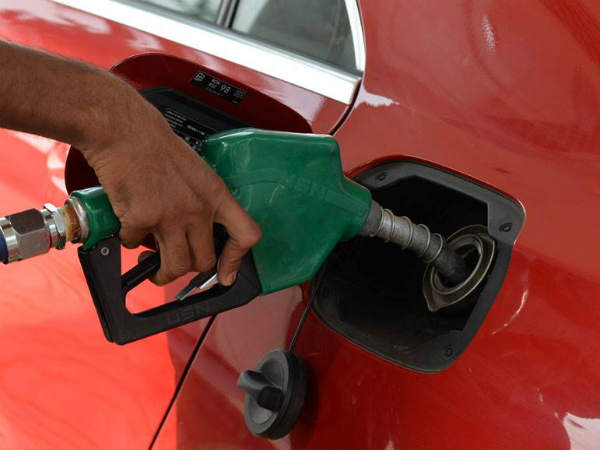 पेट्रोल-डीजल पर लगेगा नया टैक्स