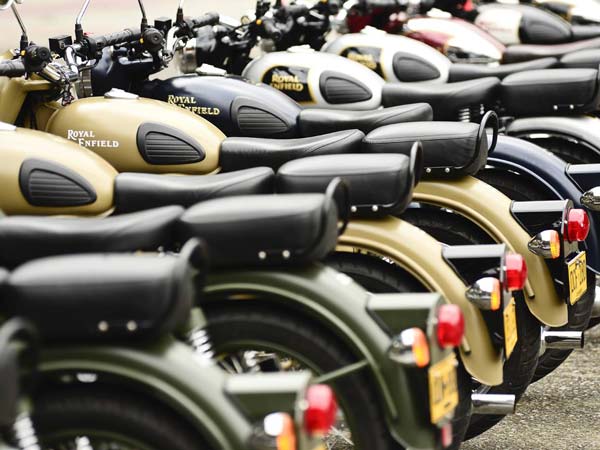 महज 10,000 रुपये में करें बुकिंग 