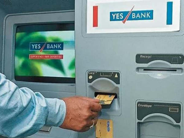 यस बैंक को बचाने 8 बैंक आये आगे