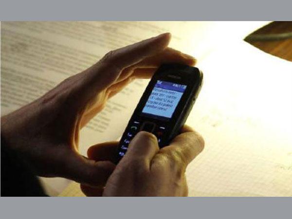 एसएमएस के जरिए ऐसे करें मोबाइल रिचार्ज 