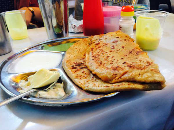 पराठा रोटी नहीं अलग उत्पाद है