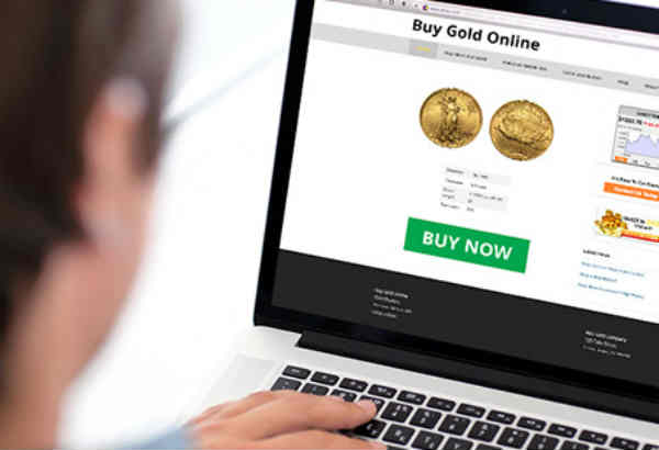  वेबसाइट पर नई वर्चुअली ट्राई ऑन सुविधा उपलब्‍ध