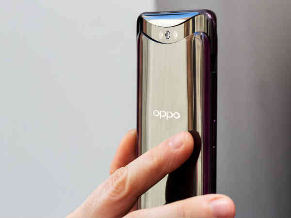  ओप्पो 7,990 रुपये में खरीदा