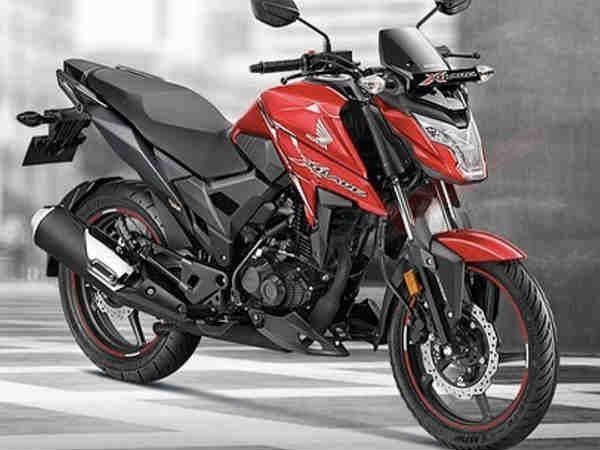  एक्स-ब्लेड बीएस6 में 702 रुपये की बढ़ोतरी 