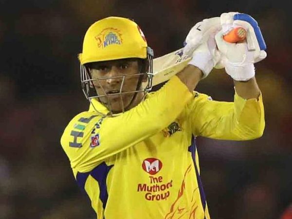 होटल इंडस्ट्री में महेंद्र सिंह धोनी का दखल