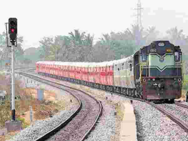  जनरल क्लास का 100 सीटर एसी क्लास कोच में होगा अपग्रेड 