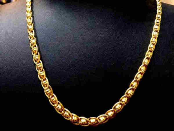  मालाबार ज्‍वेलर्स की आकर्षक चेन