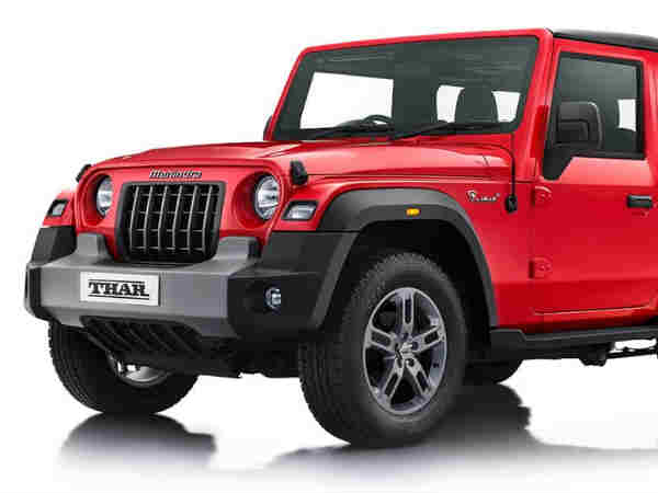  महिंद्रा थार के मैनुअल वर्जन्स वेरिएंट्स की कीमतें