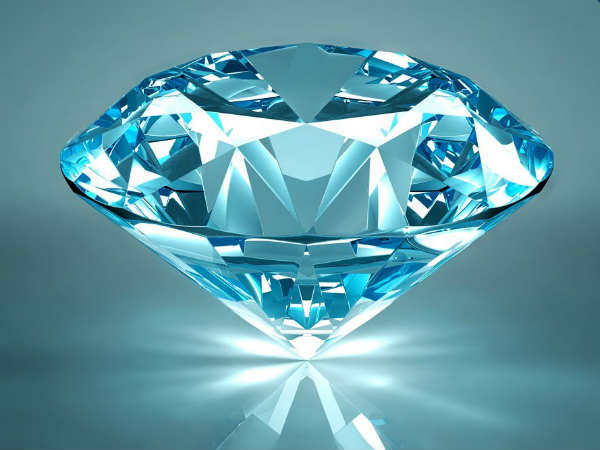 अलग-अलग जगह पाए गए हीरे