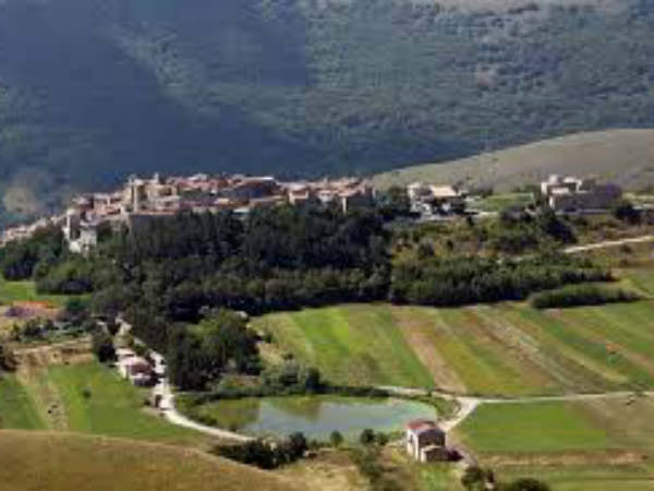 कौन कर सकता है आवेदन