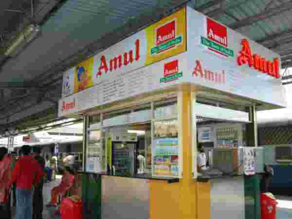  अमूल दो तरह की फ्रेंचाइजी कर रहा ऑफर