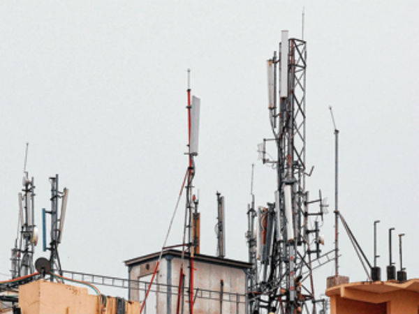 ये कंपनियं लगाती हैं मोबाइल टावर