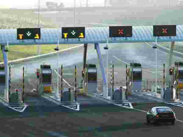  बाकी ग्राहक ऐसे लें फायदा फास्टैग 