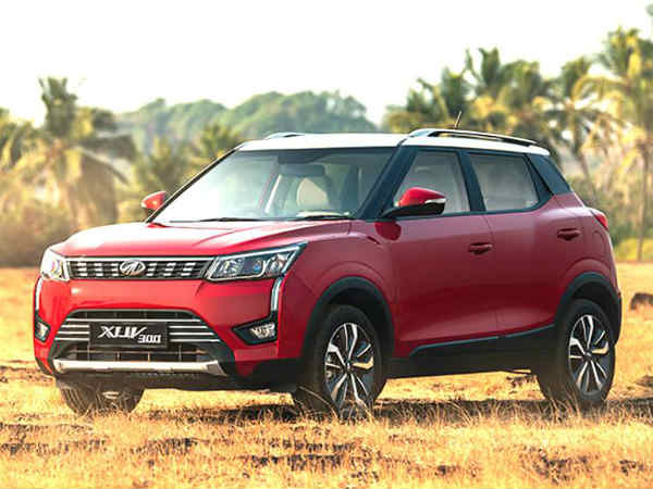  महिंद्रा XUV500 पर भी मिल रहा छूट 