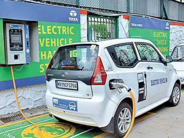 दिसंबर में टाटा की सेल्स