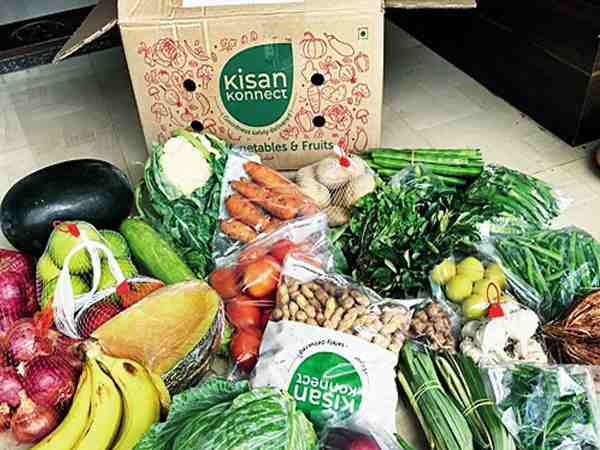 पहले महीने में 40 लाख रु की कमाई