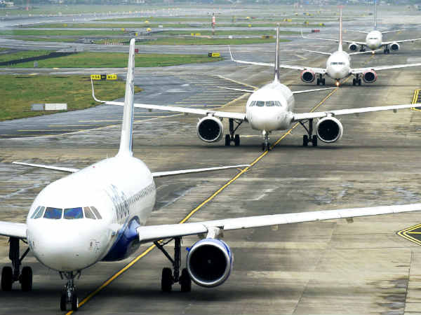 क्रेडिट कार्ड से पेमेंट पर और सस्ता मिलेगा हवाई टिकट