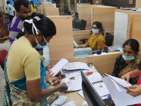 किस दिन किस राज्य में छुट्टी