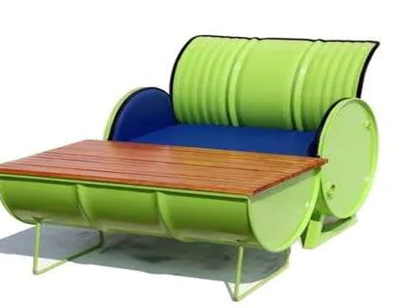 छोड़ दी जॉब