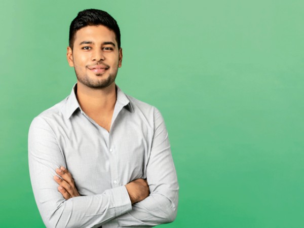 ऋषभ चोखानी