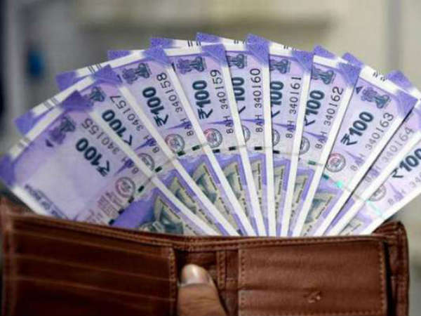 आइये अब जानते हैं कि कंपनी के शेयर ने कितना कराया मुनाफा