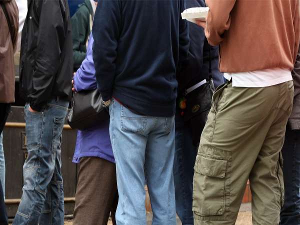 इस लाइन में लगने में आता है मजा