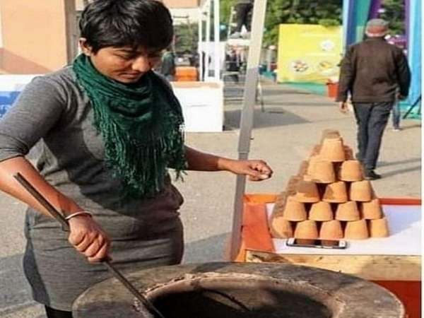 कितने रु की है चाय