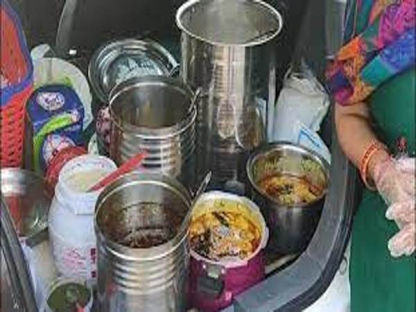 ससुर ने दी कार