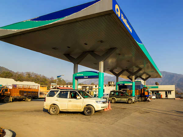  पेट्रोल बेचने पर आप कितना कमा सकते मुनाफा