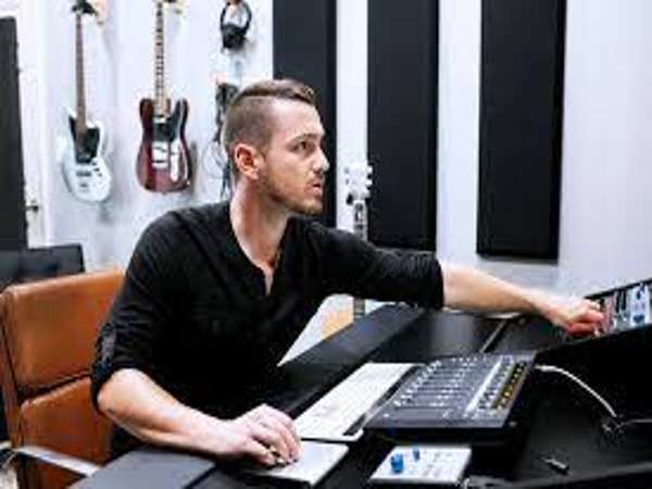 शुरू किया म्‍यूजिक ब्‍लॉग