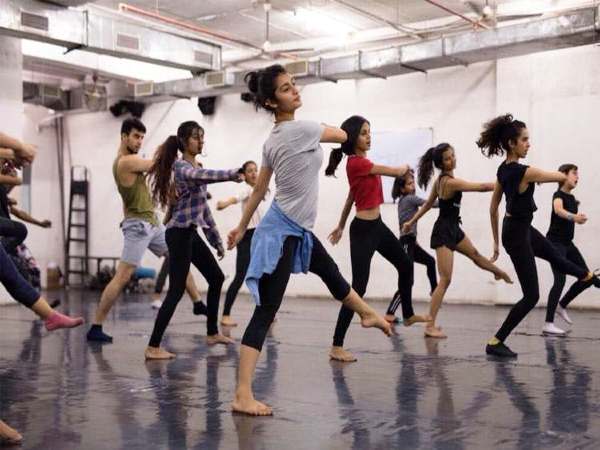 डांस क्लासेस