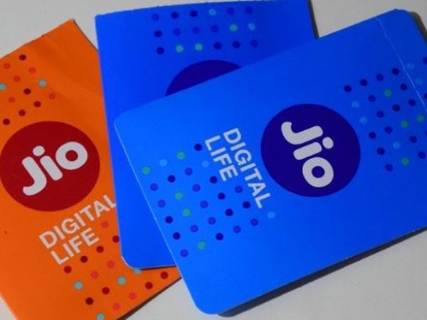 ज़ी5 प्रीमियम के वार्षिक सब्सक्रिप्शन पर 549 रुपये की छूट भी मिलेगी