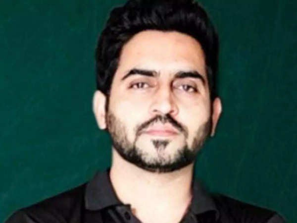 35 लाख रु का नुकसान