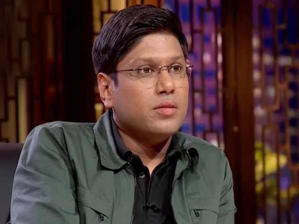 वर्ष 2007 में वे भारत लोट आए 