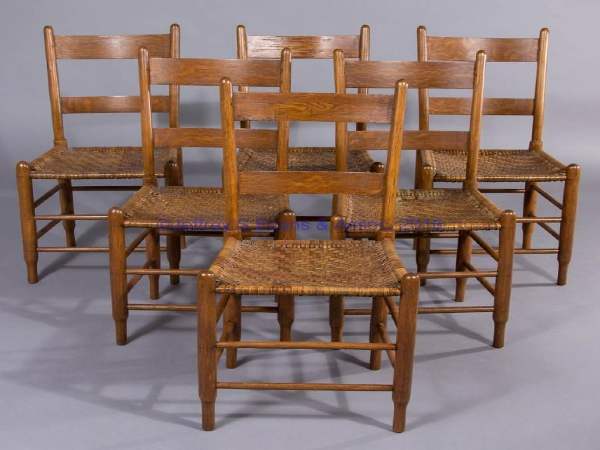 किसने खरीदी कुर्सी