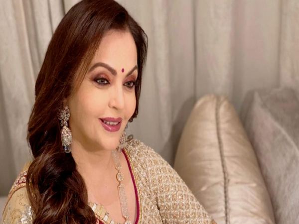 खूबसूरत है बोतल