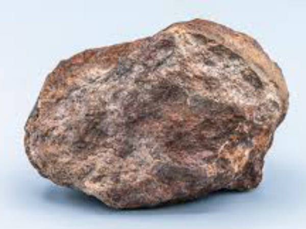 अरबों साल पुराना है उल्कापिंड