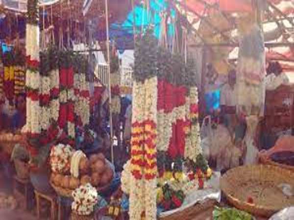 प्रति वर्ग फीट का रेट कितना