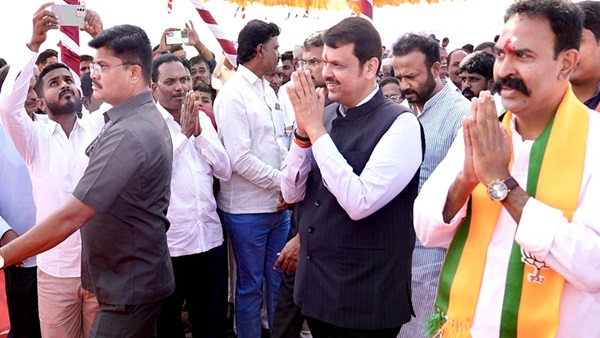 devendra fadnavis