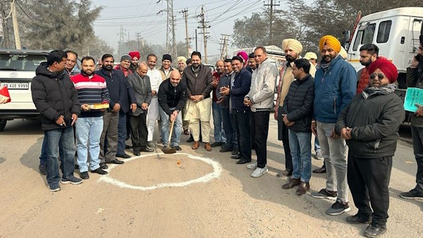 मंडी गोबिंदगढ़ फोकल प्वाइंट की सड़क का काम शुरू