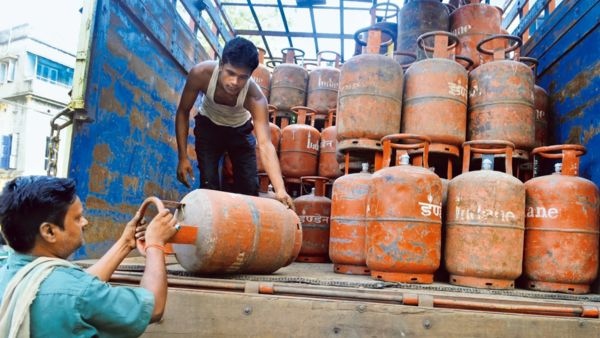 free lpg gas cylinder