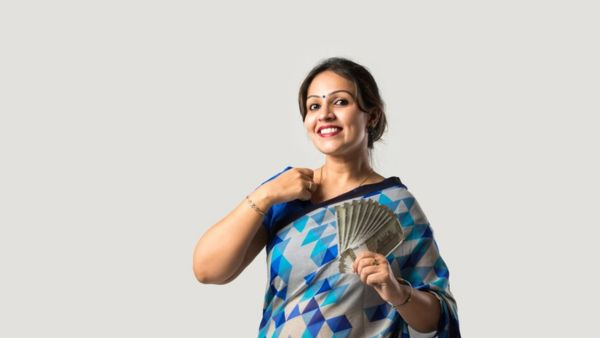 Kejriwal 1000 Rupees Scheme