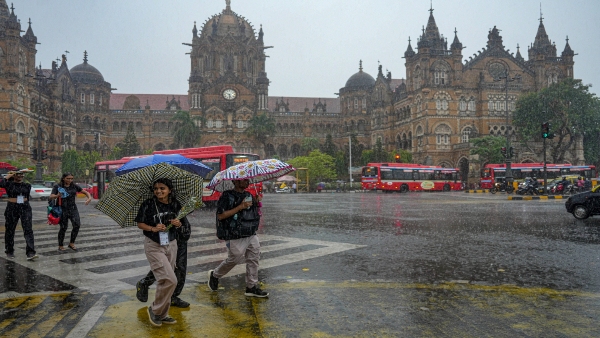 Aaj Ka Mausam Kaisa Rahega