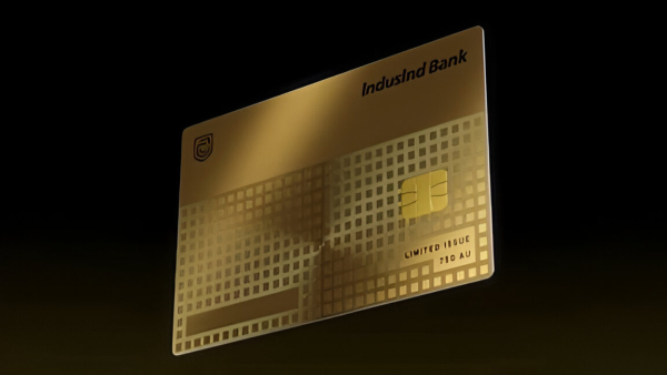 CRED 18 carat gold credit card