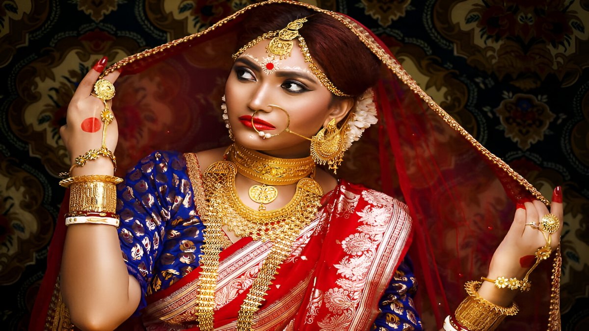 Bangalore Gold Rate: दशहरे पर बेंगलुरू में औंधे में गिरा सोना! जानें 18, 22 और 24 कैरेट की कीमत